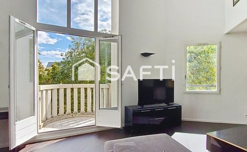 Apartment in Centre Ville, Rosny-sous-Bois, France 1