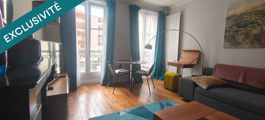 Apartment in Grange Aux Belles-Terrage, Paris 10e Arrondissement, Paris 4 - 18905255