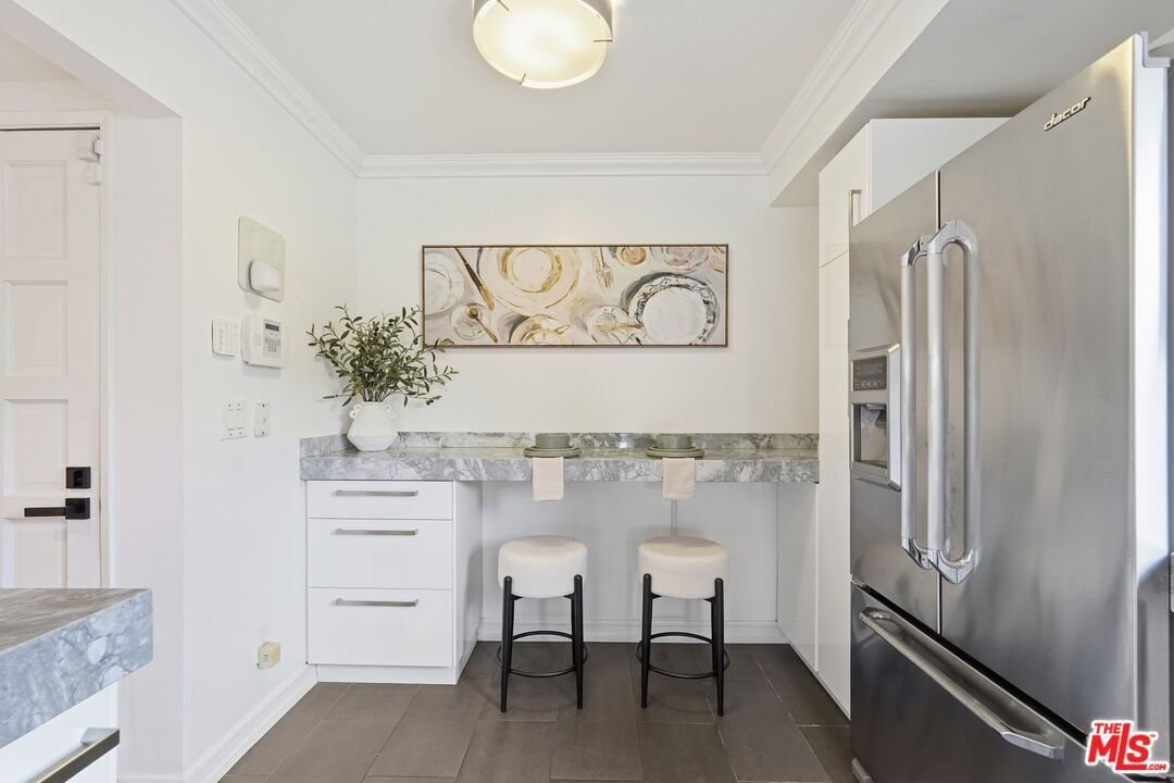 Condo in Los Angeles, California, United States 5 - 18904828