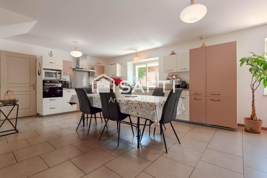 Casa a Saint-Sylvestre-sur-Lot, Nuova Aquitania, Francia 5 - 18482472