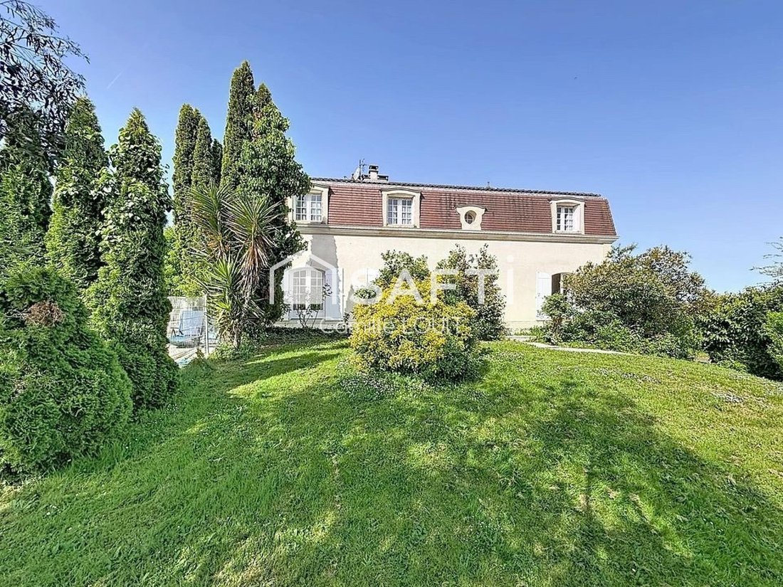 House in Latresne, Nouvelle-Aquitaine, France 3 - 18905239