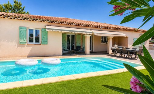 Haus in Partie Nord-Ferrieres-Cadenades-Rouviere, Le Muy, Frankreich 1