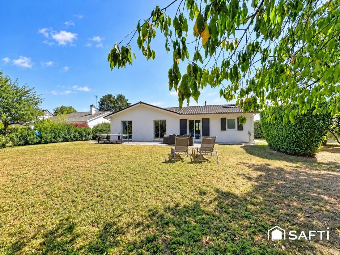 House in Nord Ouest, Lesigny, France 1 - 18905268