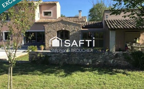 House in Salavas, Auvergne-Rhône-Alpes, France 1