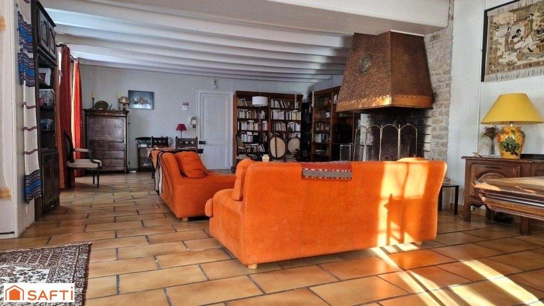 House in Saint-Sauveur-d'Aunis, Nouvelle-Aquitaine, France 2 - 16583257