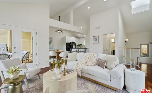 Villa in El Segundo, California, United States 1
