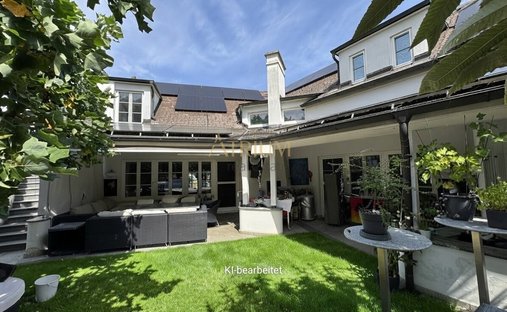 Villa in Zeiselmauer-Wolfpassing, Lower Austria, Austria 1