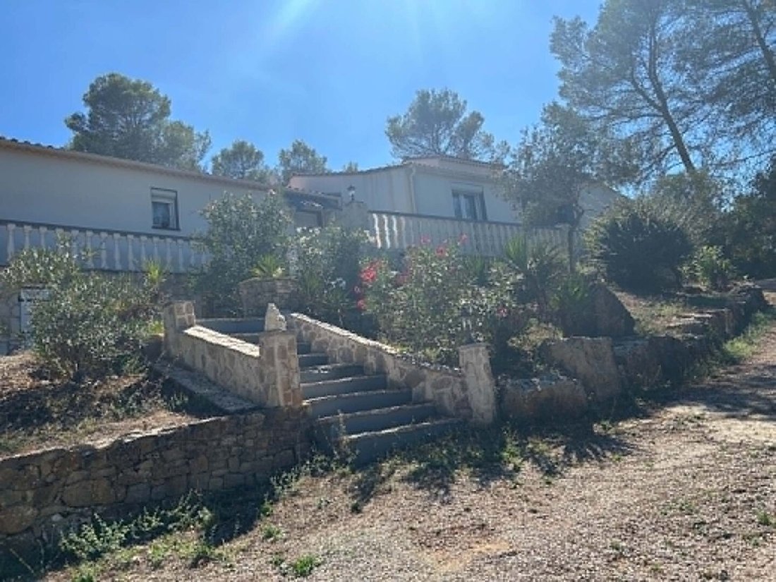 Villa in Tourves, Provence-Alpes-Côte d'Azur, France 2 - 18904832
