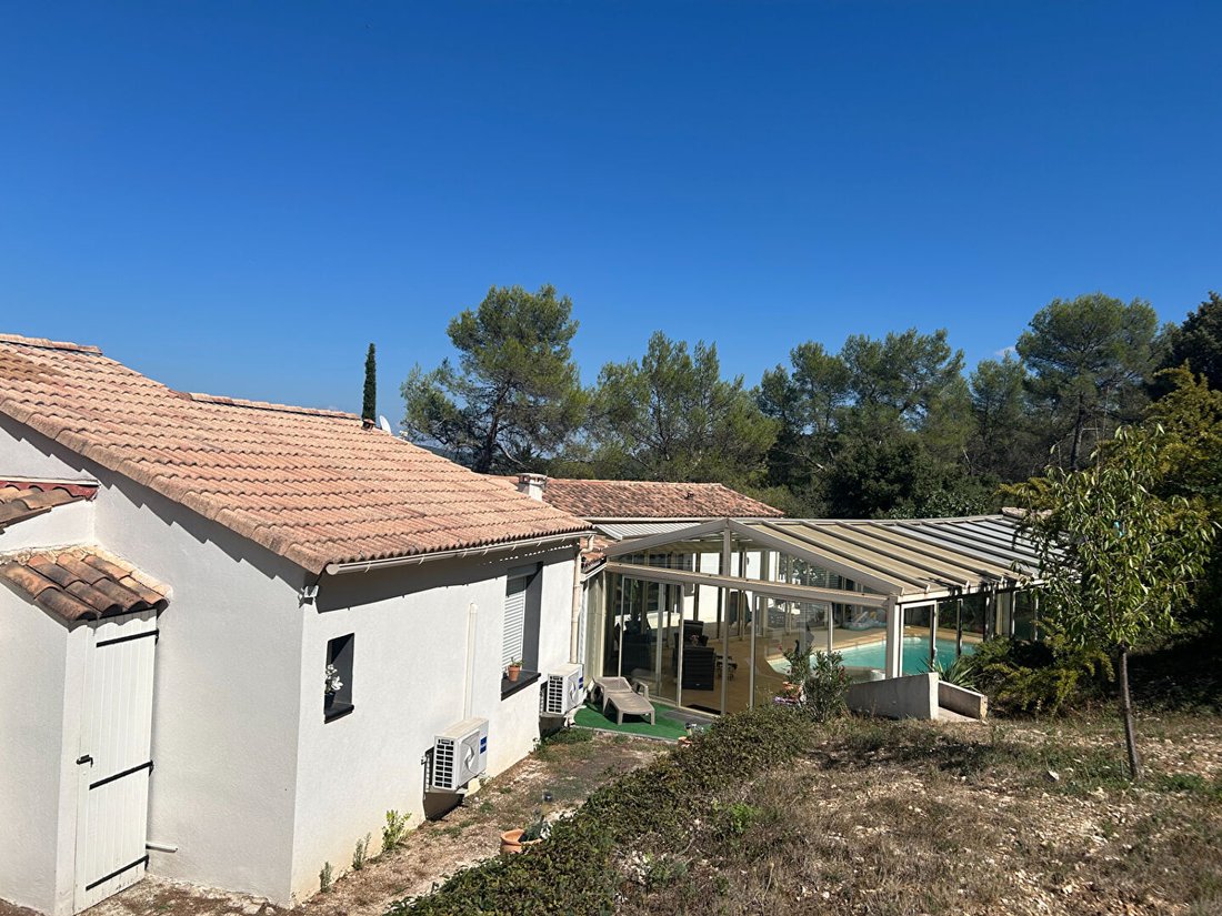 Villa in Tourves, Provence-Alpes-Côte d'Azur, France 4 - 18904832
