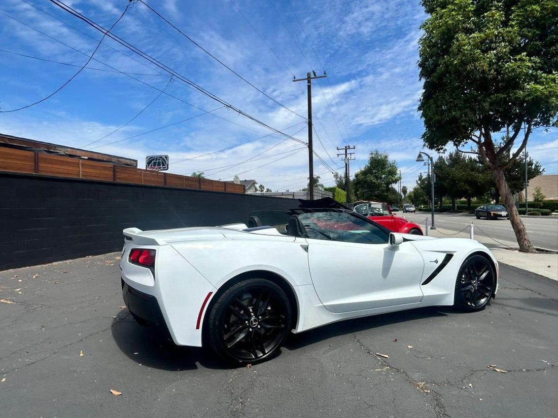 Cabriolet in Whittier, CA, United States 5 - 16765152