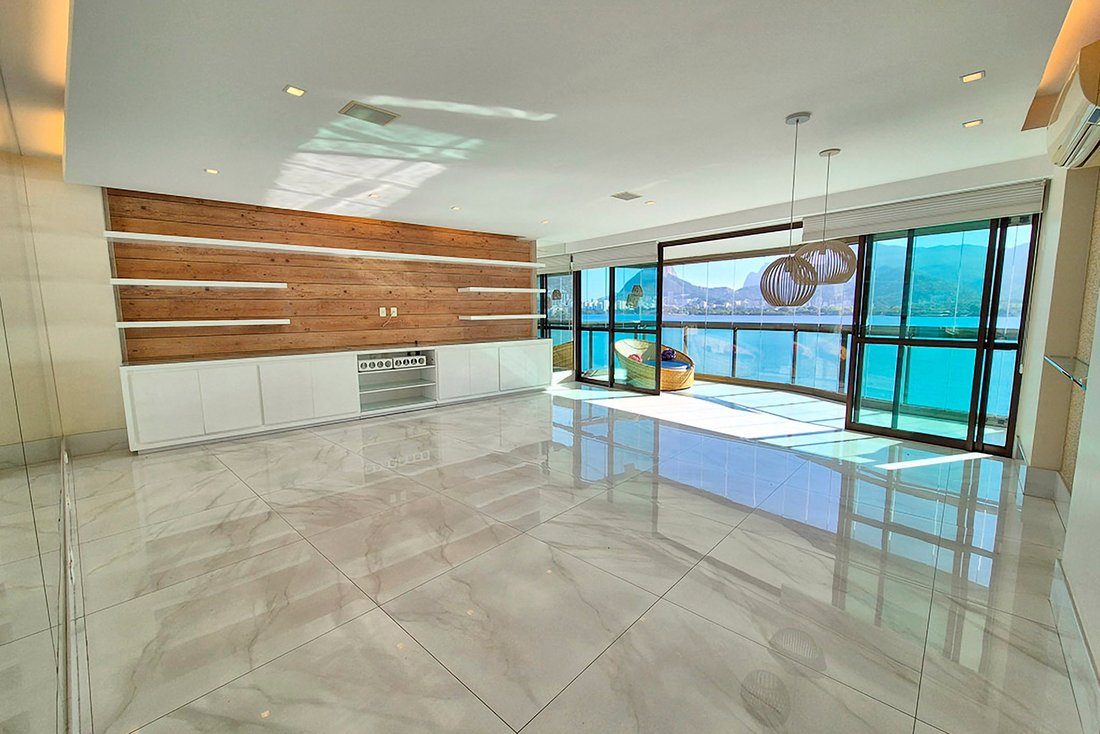 Apartment in Rio de Janeiro, State of Rio de Janeiro, Brazil 2 - 18905024