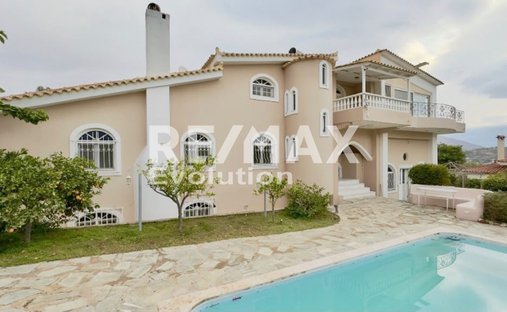 Maison en Kropia, Attique, Grèce 1