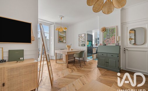 Apartment in Notre Dame, Versailles, France 1
