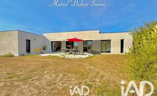 House in Arvert, Nouvelle-Aquitaine, France 1