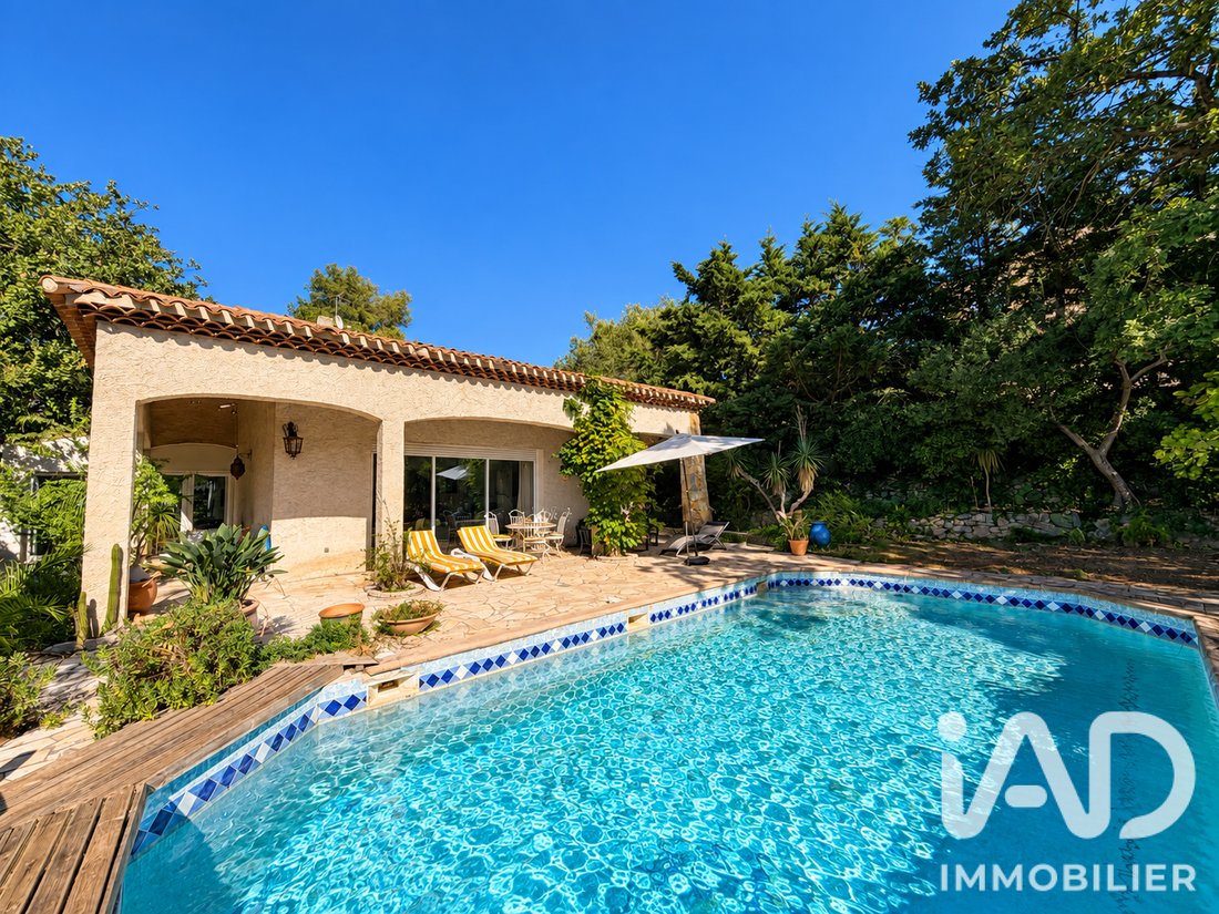 House in Hyeres, Provence-Alpes-Côte d'Azur, France 2 - 18907378