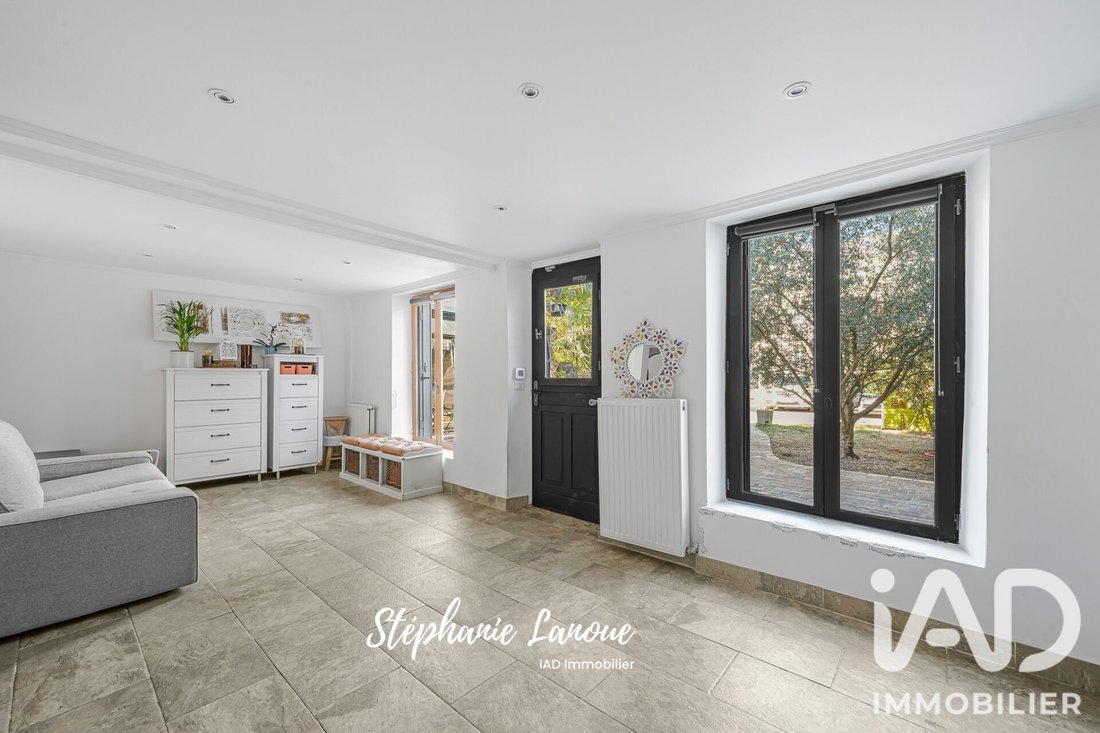 House in Villiers-sur-Marne, Ile-de-France, France 2 - 18907269