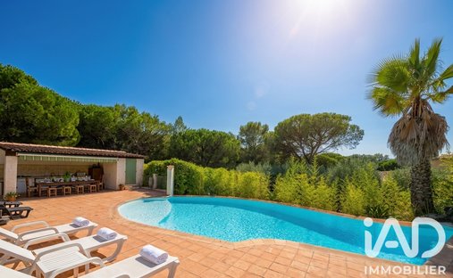 House in Ecarts, Roquebrune-sur-Argens, France 1