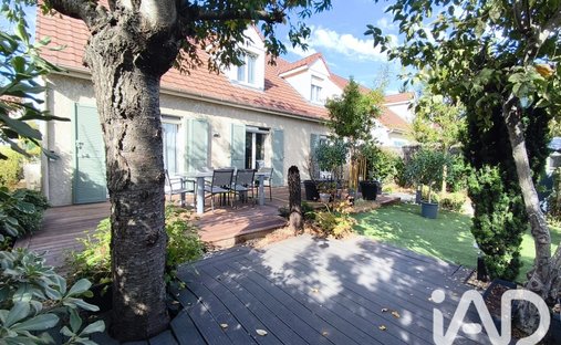 House in La Prevote, Thiais, France 1