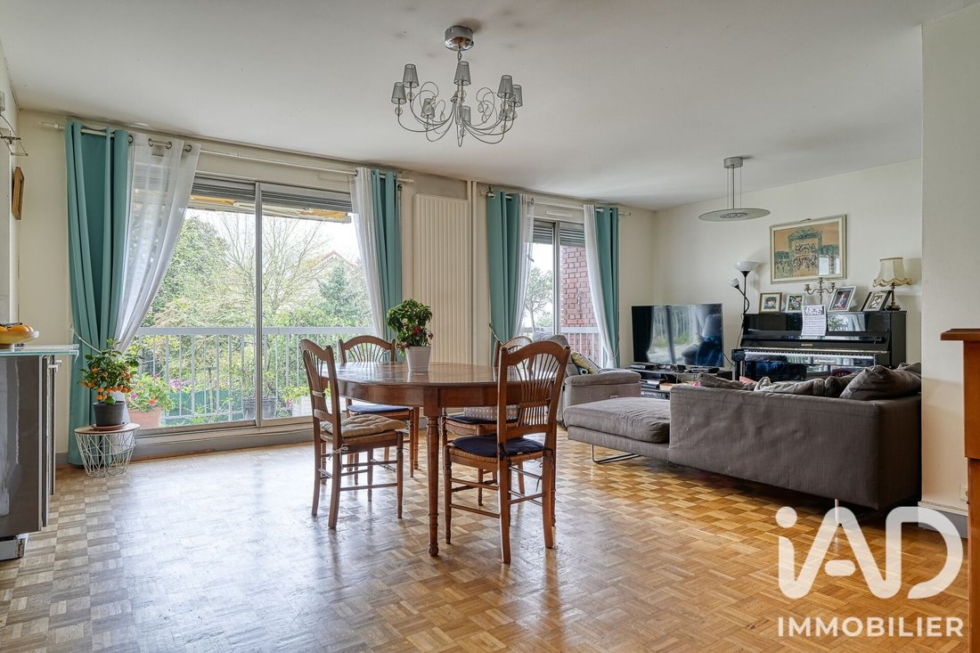 Apartment in Bois-Colombes, Ile-de-France, France 1 - 18907128