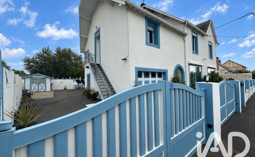 Haus in Saint-Pair-sur-Mer, Normandie, Frankreich 1
