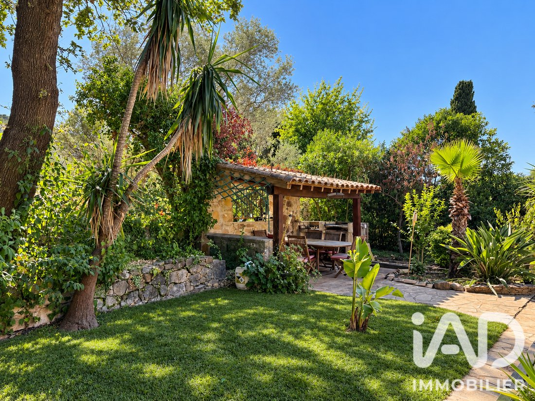House in Hyeres, Provence-Alpes-Côte d'Azur, France 3 - 18907378
