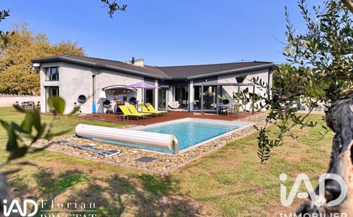 Haus in Andrest, Okzitanien, Frankreich 1