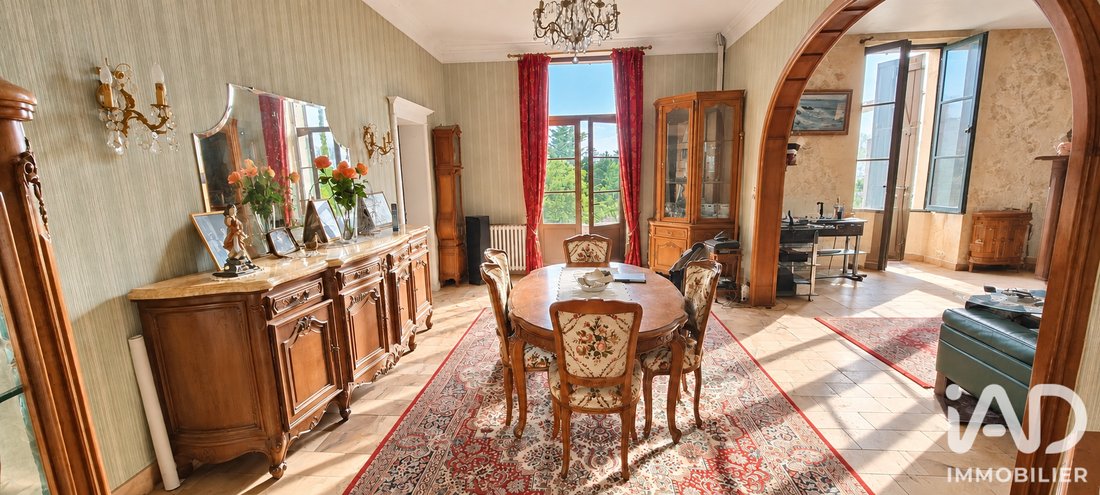Casa a Isle-Saint-Georges, Nuova Aquitania, Francia 2 - 18907450