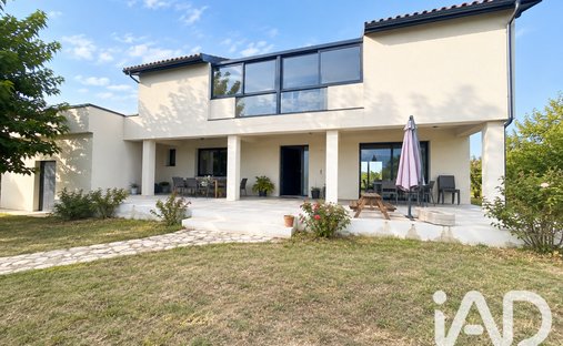 House in Bonrepos-Riquet, Occitania, France 1