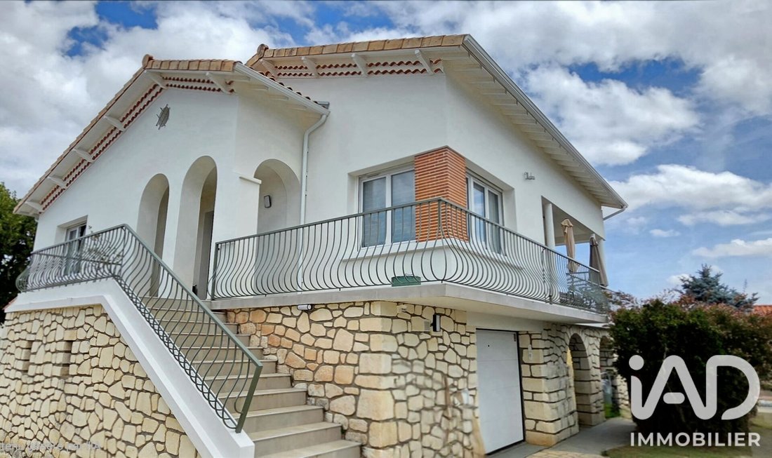 Casa a Vaux-sur-Mer, Nuova Aquitania, Francia 1 - 18571574
