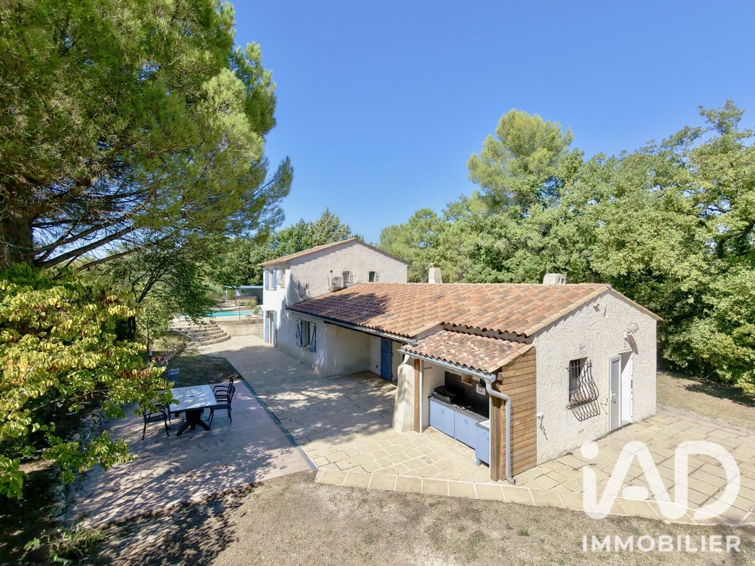 Casa en Bagnols-en-Forêt, Provenza-Alpes-Costa Azul, Francia 3 - 18414199
