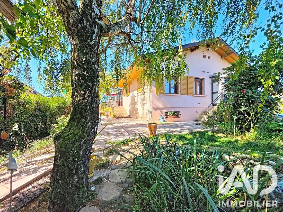House in Cranves-Sales, Auvergne-Rhône-Alpes, France 2 - 18907524