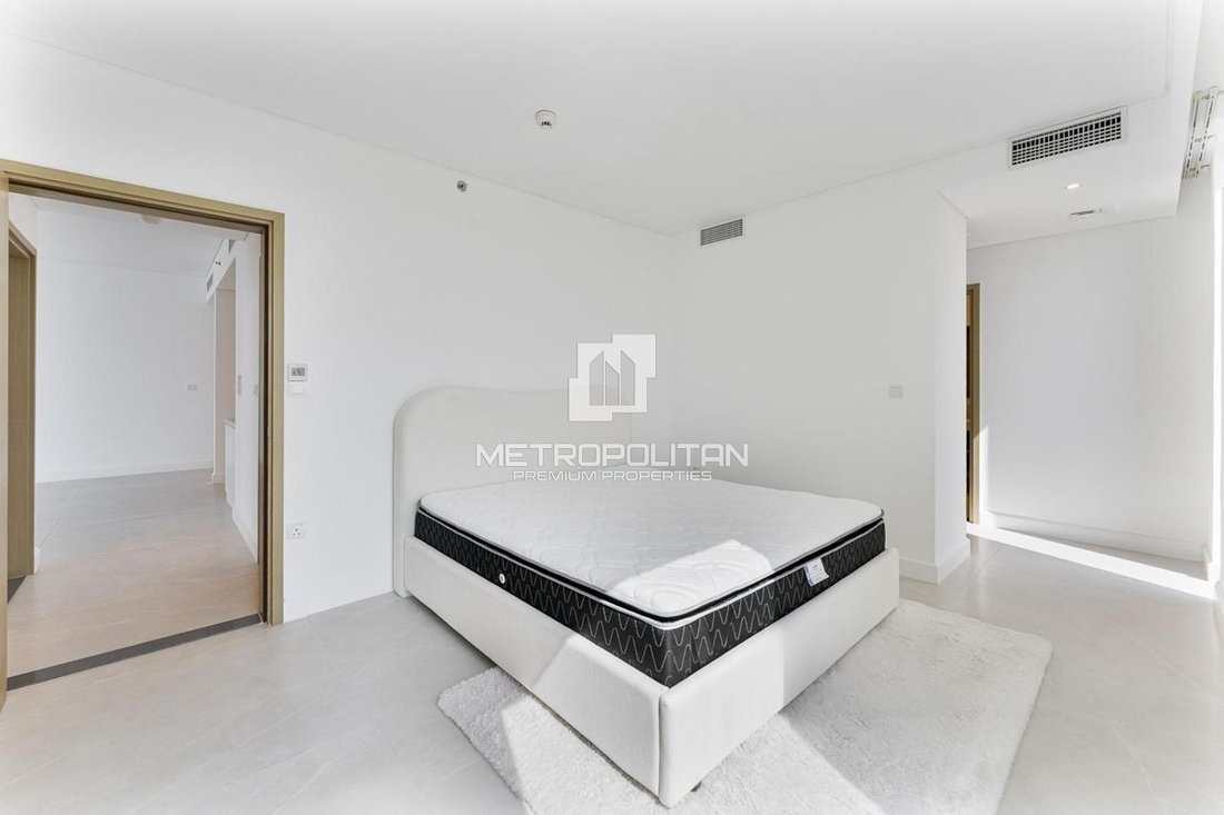 Apartment in Dubai, United Arab Emirates 5 - 18904728