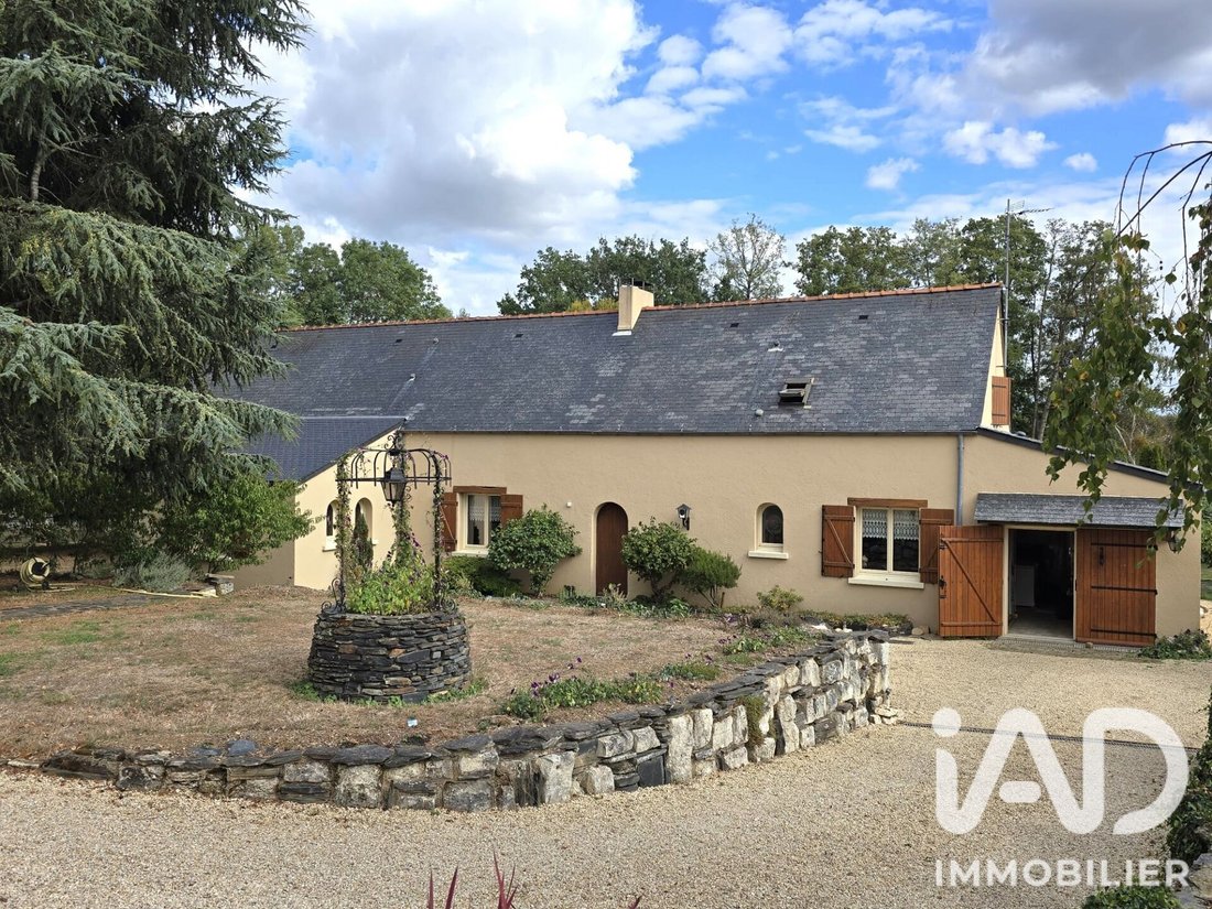 House in Longuenee-en-Anjou, Pays de la Loire, France 1 - 18907168