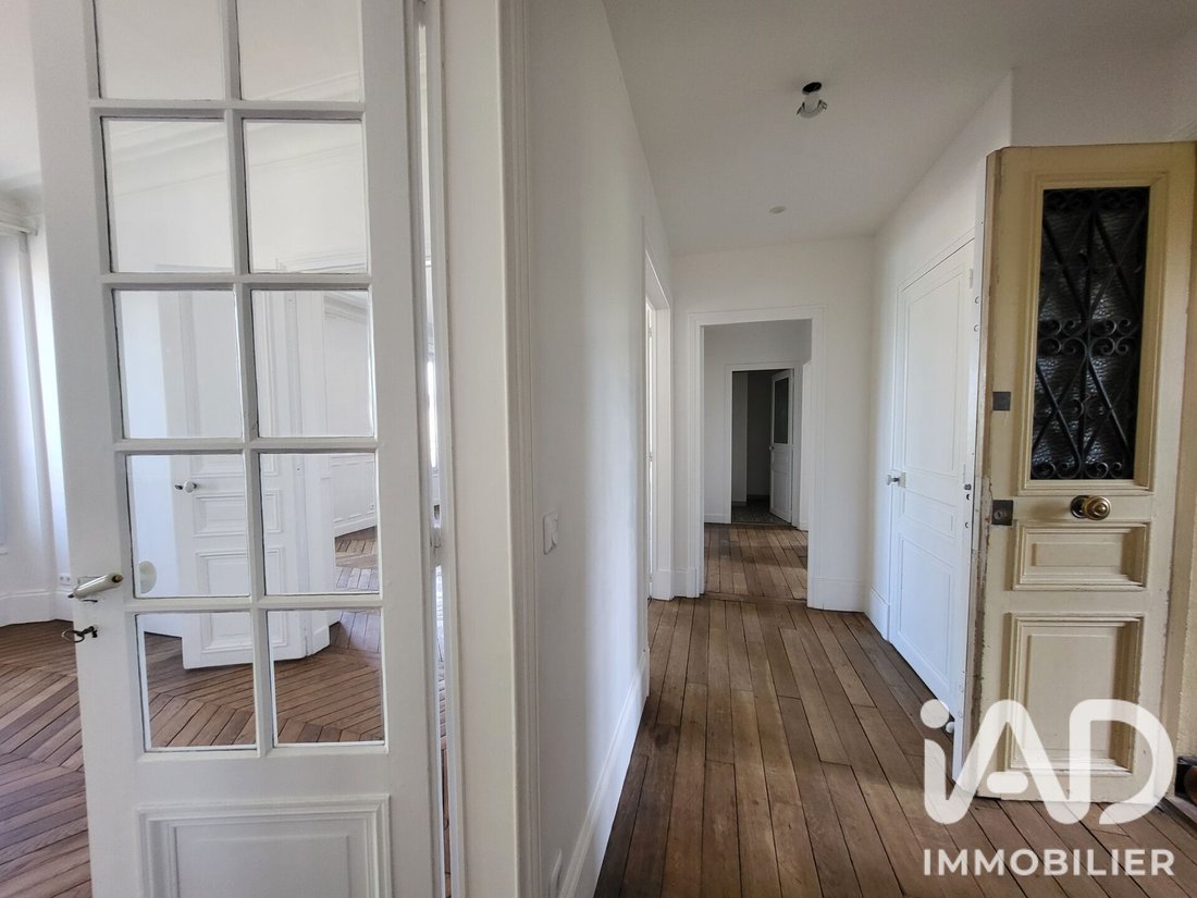 Apartment in Centre Ville Ouest, Fontainebleau, France 3 - 18907547