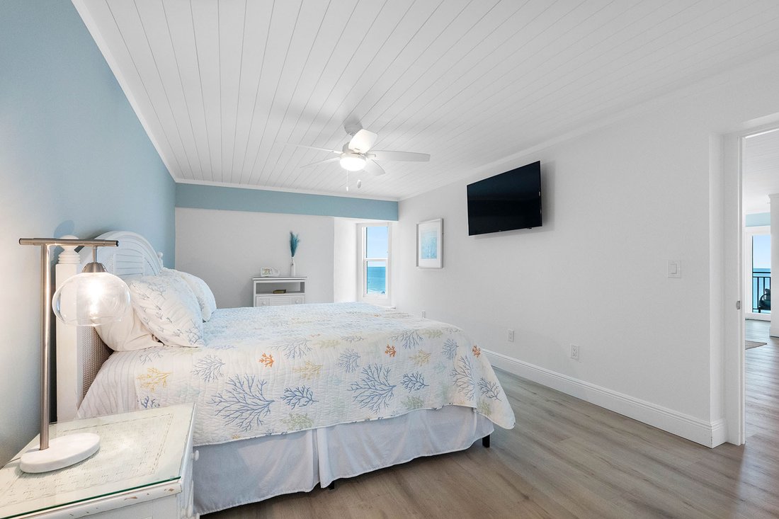 Condo in Indian Shores, Florida, United States 5 - 18904655