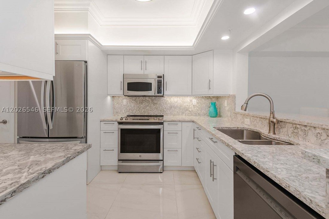 Condo in Fort Lauderdale, Florida, United States 5 - 18026034