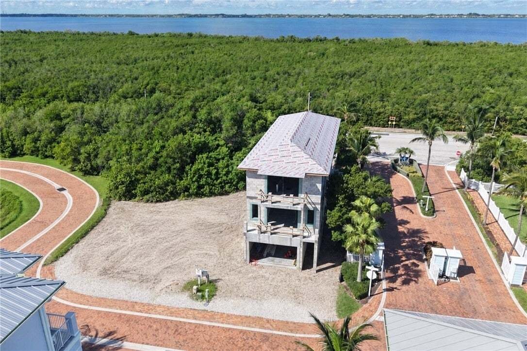 Land in Fort Pierce, Florida, United States 5 - 18919103