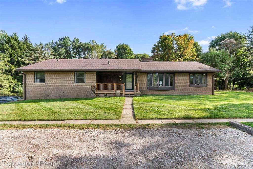 House in Township of Northville, Michigan, United States 1 - 18906538