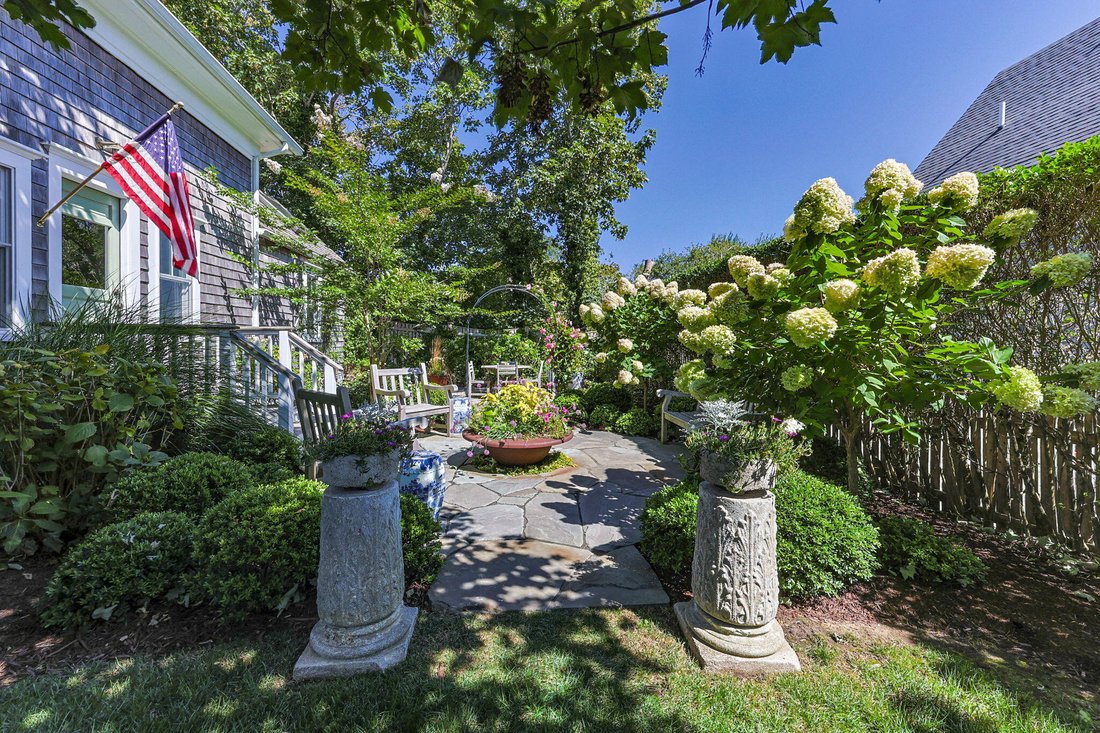 Condo in Provincetown, Massachusetts, United States 3 - 18913445