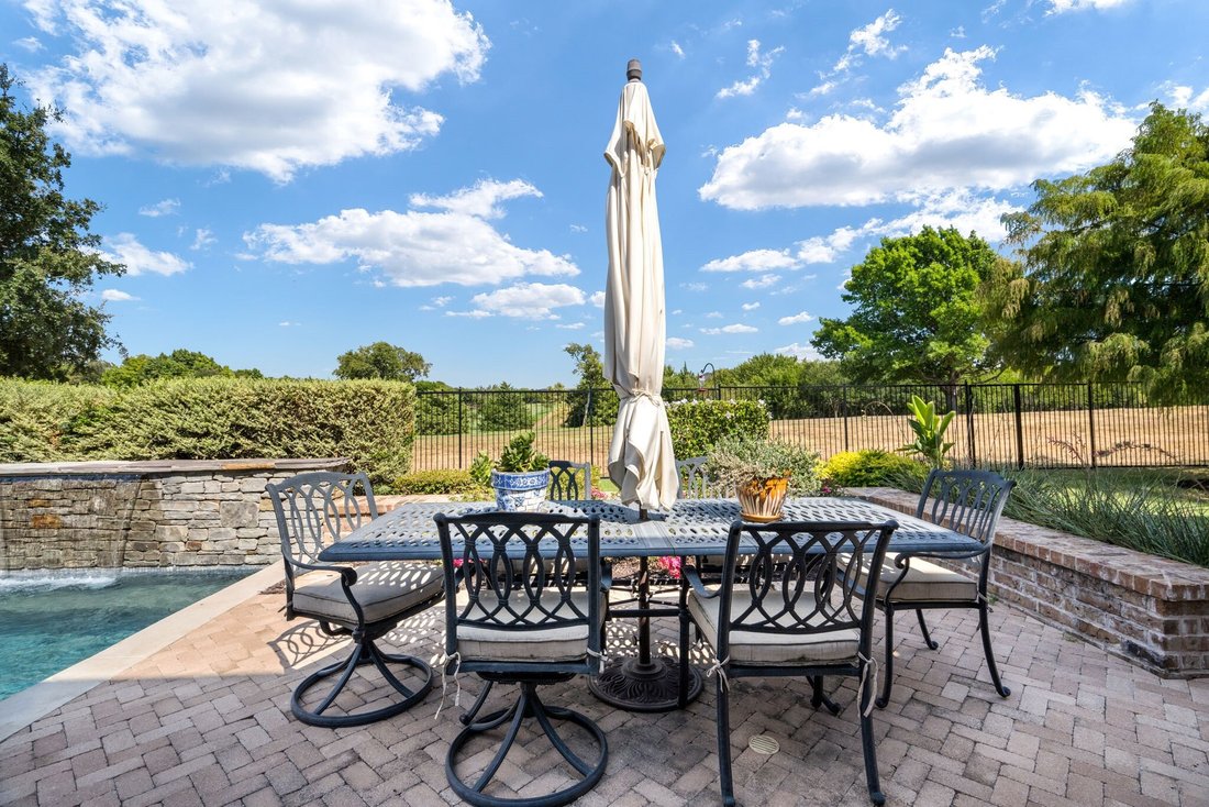 House in Frisco, Texas, United States 4 - 18906323