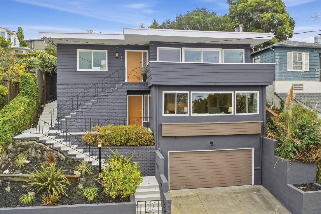 House in Oakland, California, United States 1 - 18919952