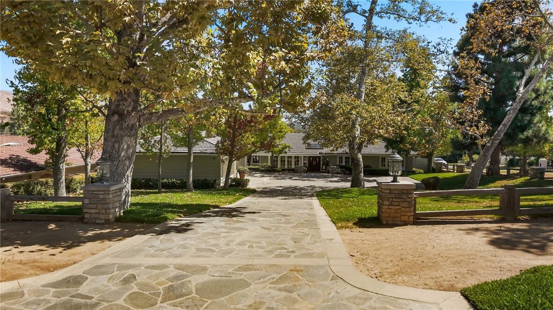 Casa a Santa Ana, California, Stati Uniti 1 - 18910369