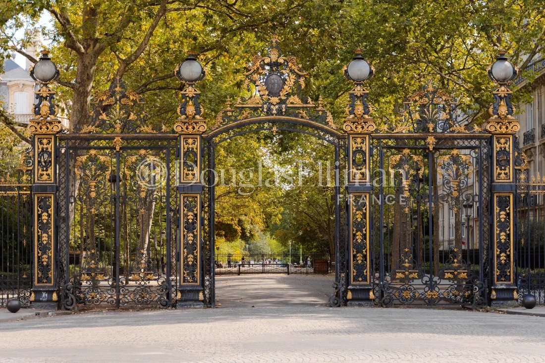 Apartment in Parc Monceau, Paris 8e Arrondissement, Paris 1 - 18915883