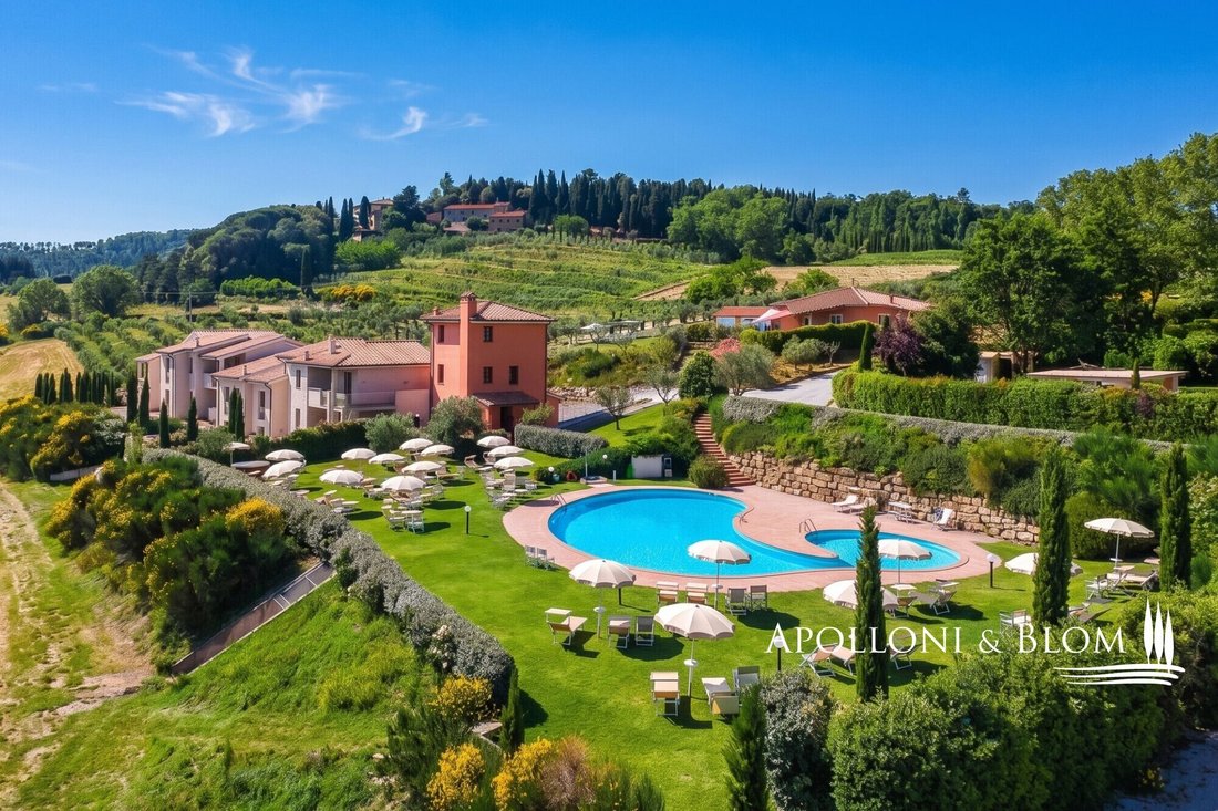 Villa in Gambassi Terme, Tuscany, Italy 1 - 16142805