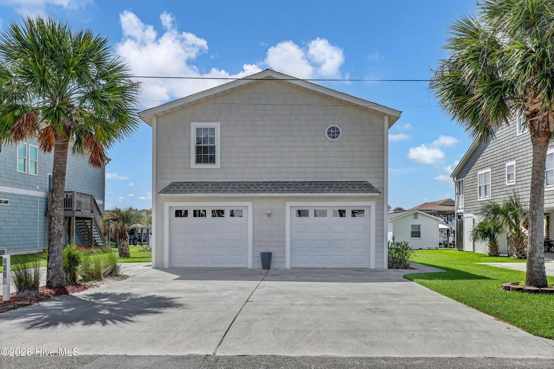 Casa en Topsail Beach, Carolina del Norte, Estados Unidos 2 - 18906354