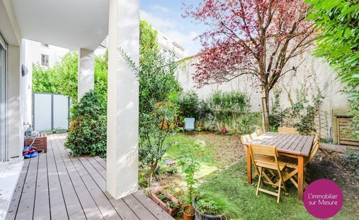 Apartment in Bas Belleville, Paris 19e Arrondissement, Paris 1