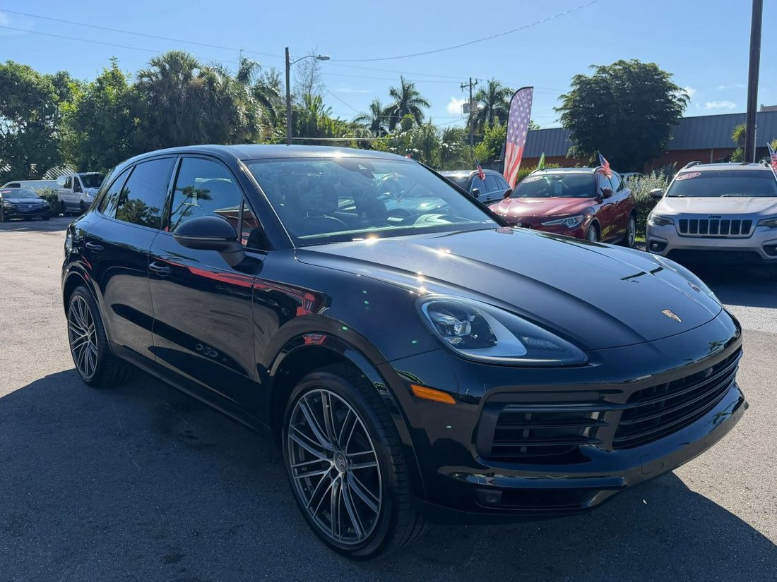 Suv in North Fort Myers, FL, United States 2 - 18914661