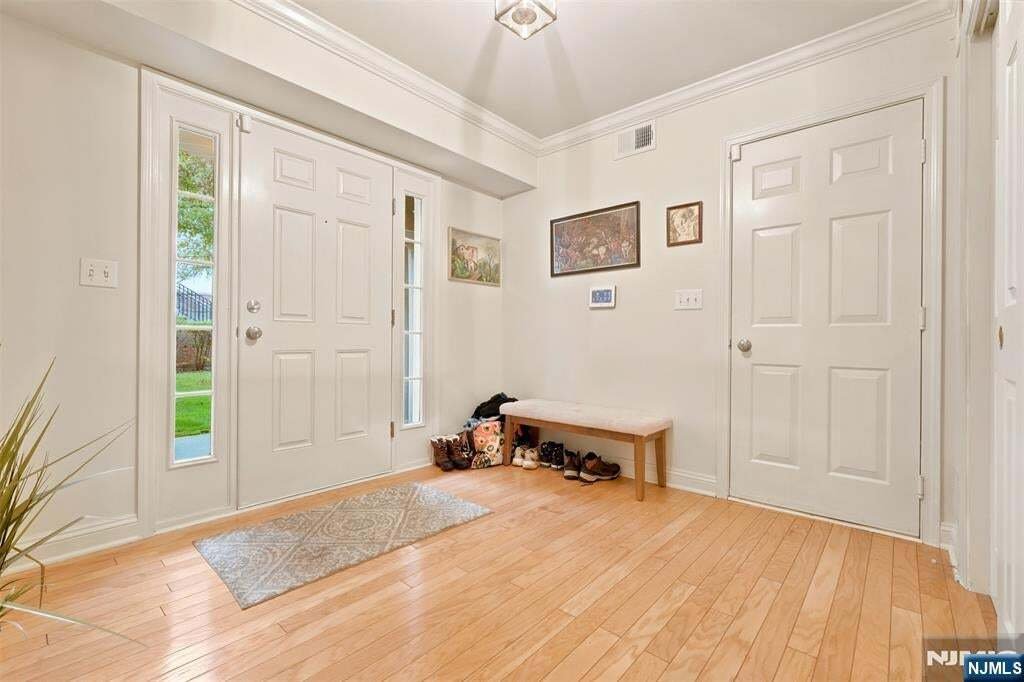 Townhouse in Secaucus, New Jersey, United States 3 - 18916242