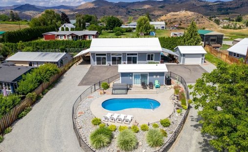 House in Manson, Washington, United States 1