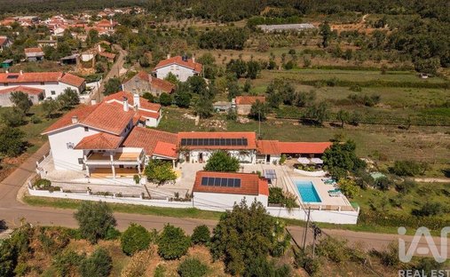 Farm Ranch in Ferreira do Zezere, Santarem District, Portugal 1